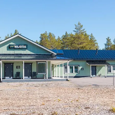 Safarimajoitus Hotel Kalajoki