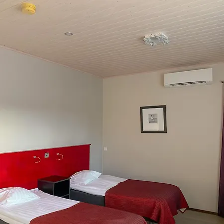 Safarimajoitus Hotel Kalajoki